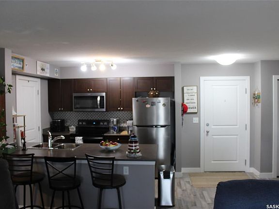 4th image of UNIT 404-820 5th STREET NE