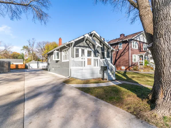 3815 Kingman Blvd, Des Moines, IA 50311