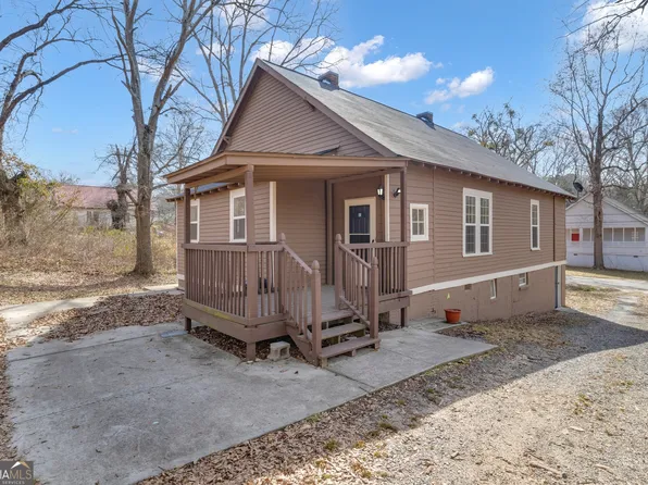 111 Arnco 4th St, Newnan, GA 30263
