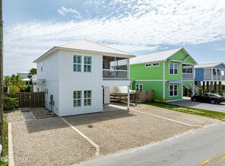 136 Court St, Port Saint Joe, FL 32456