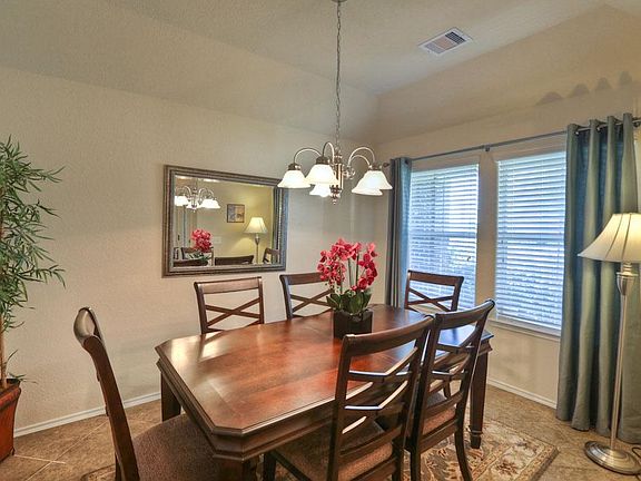 Formal DIning or Study