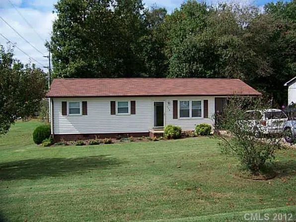 158 Bell Farm Rd, Statesville, NC 28625