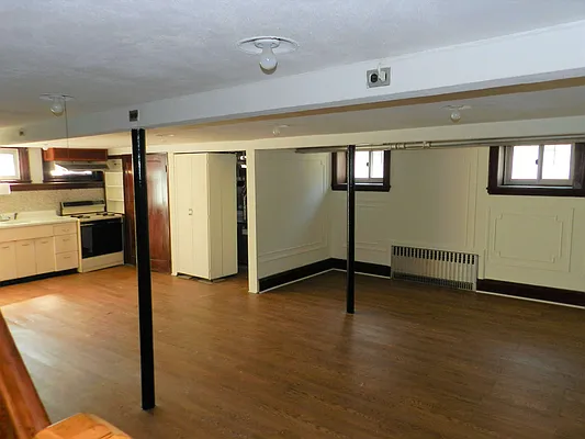 Sold by Platinum Home Sales Inc | media 23