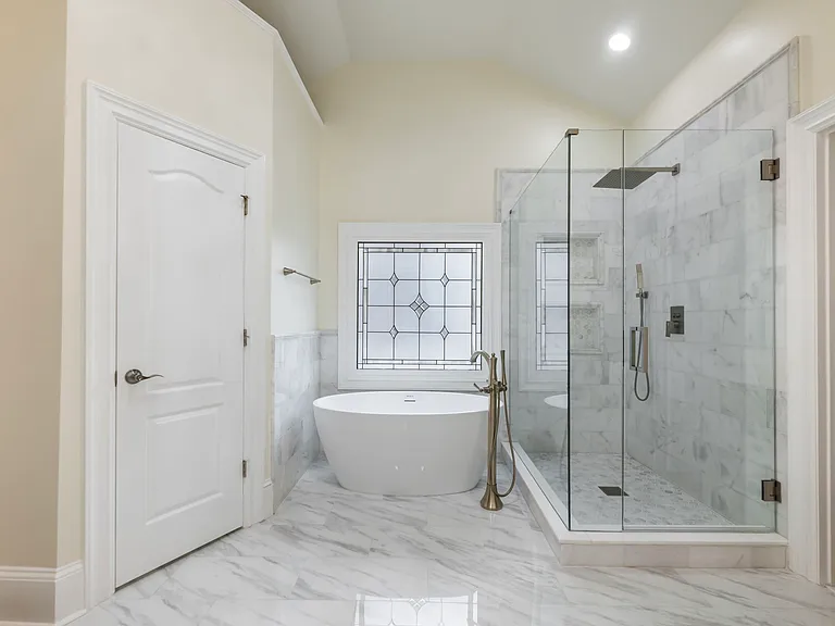 2373 Bronze Oak Ln — Photo 17