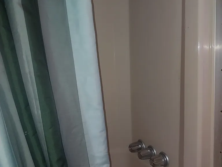 Bathtub