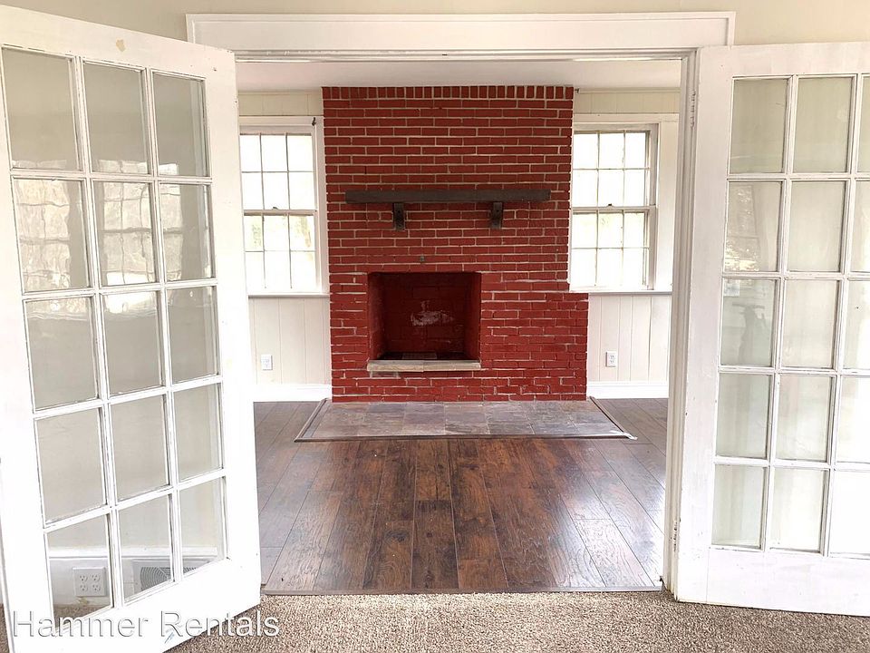 2nd image of 1199 S Main Rd