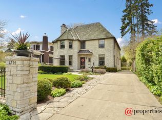 1214 Lake Shore Blvd, Evanston, IL 60202