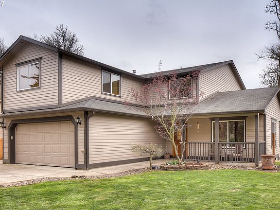 2nd image of 2062 Ambassador Ave
