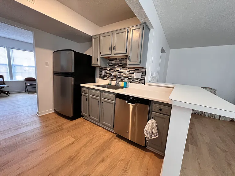 10106 Ann Michelle Ln — Photo 7