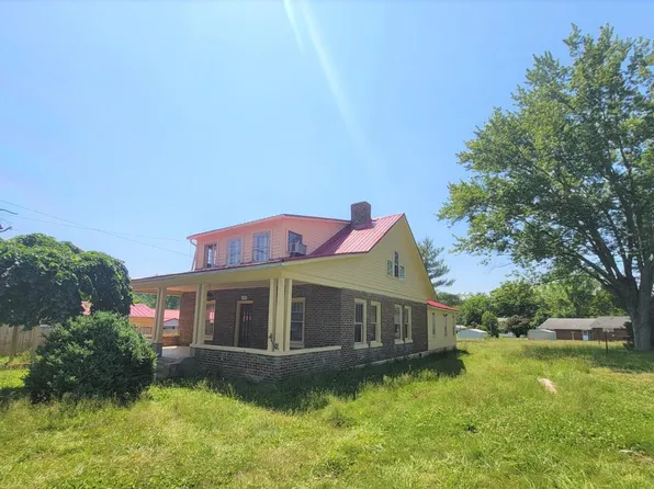 119 Rich Creek Valley Rd, Peterstown, WV 24963