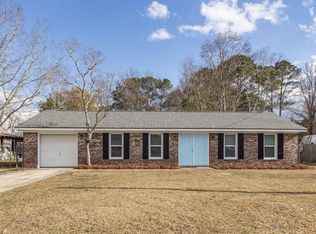 9814 Midview Dr, Ladson, SC 29456