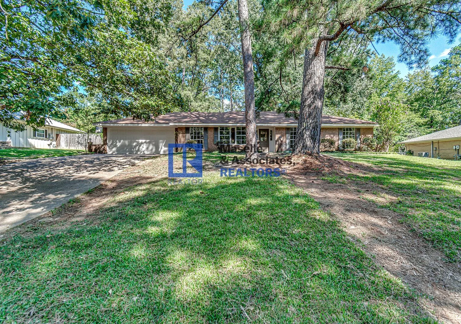 4 Bed / 2 Bath Home in Crossgates — Photo 4