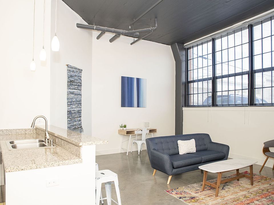 1st image of 800 N Capitol Ave APT 302