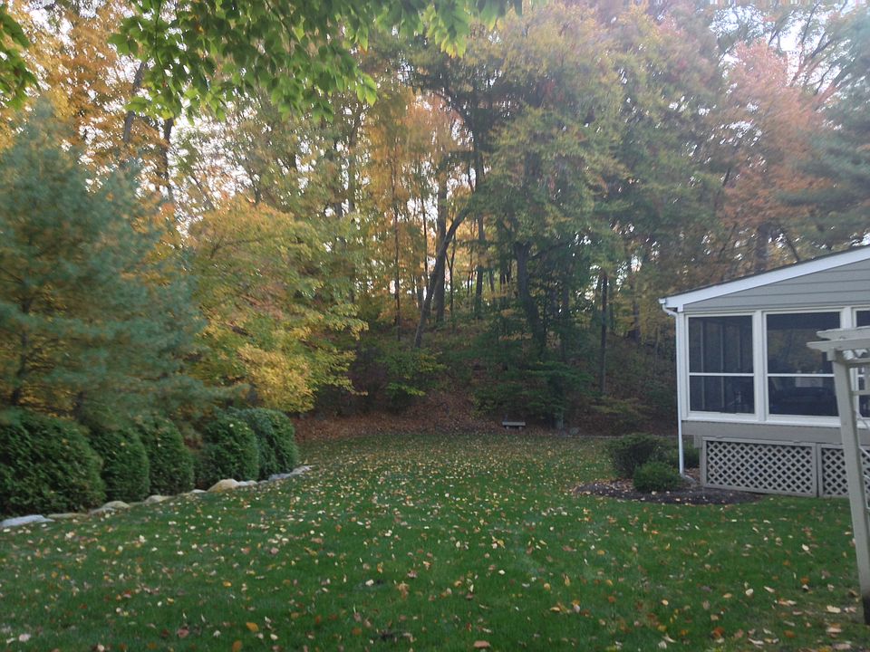 2nd image of 38 Arden Rd