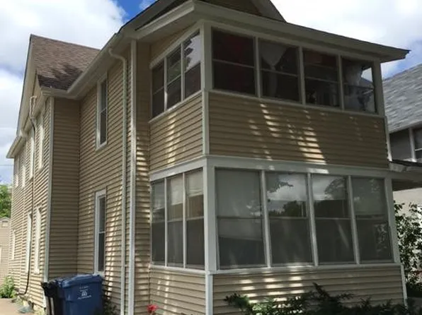 1848 Taylor St NE Floor 1, Minneapolis, MN 55418