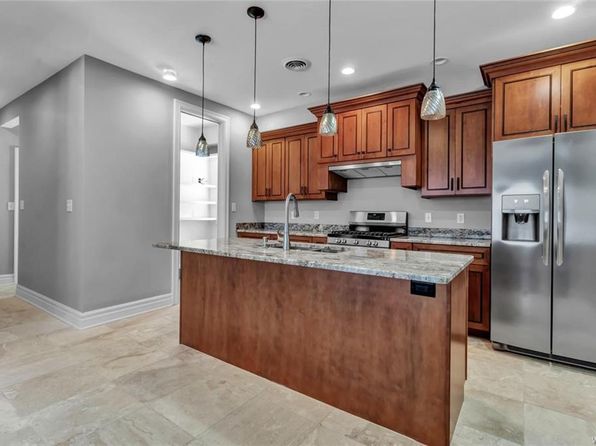 50 Orton Pl