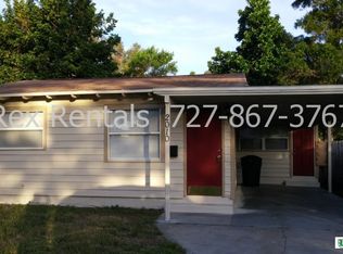 2010 38th St S, Saint Petersburg, FL 33711
