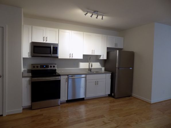 605 Park Ave APT 10