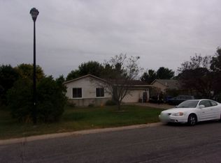 805 Dogwood St SW, Isanti, MN 55040