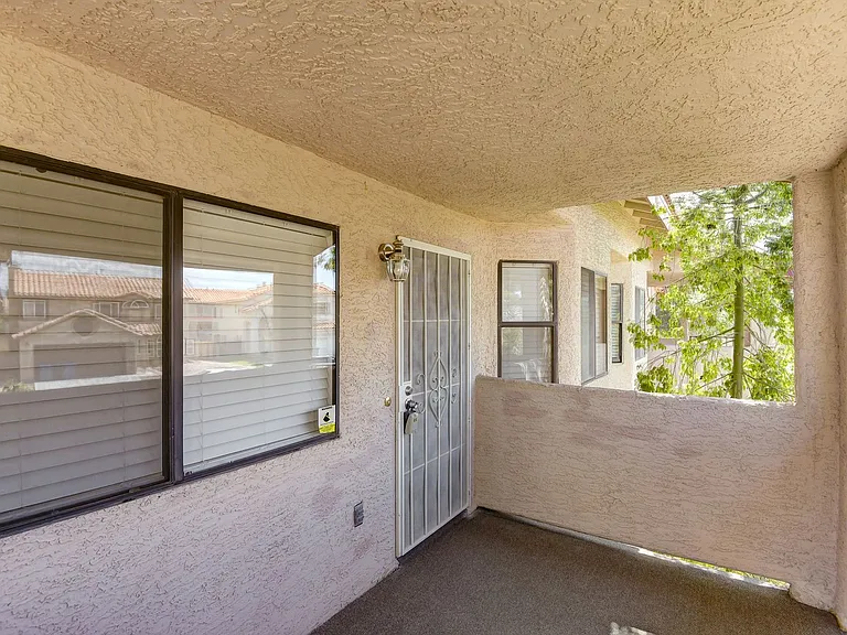 853 Rock Springs Dr #202 — Photo 14