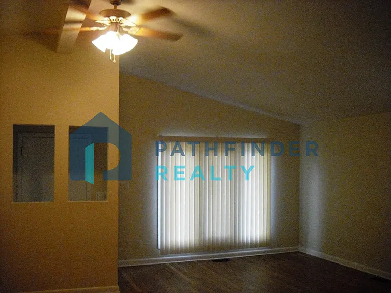 3534 Denlinger Rd — Photo 3