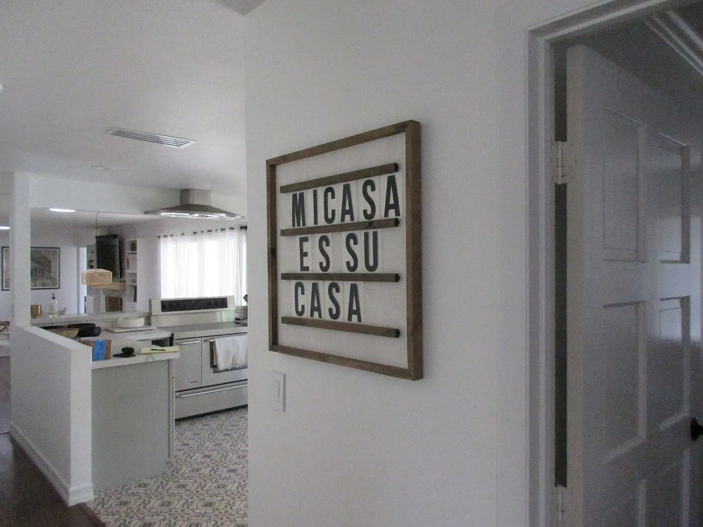 Fully Furnished Home In Spanish Oaks!! — Photo 3