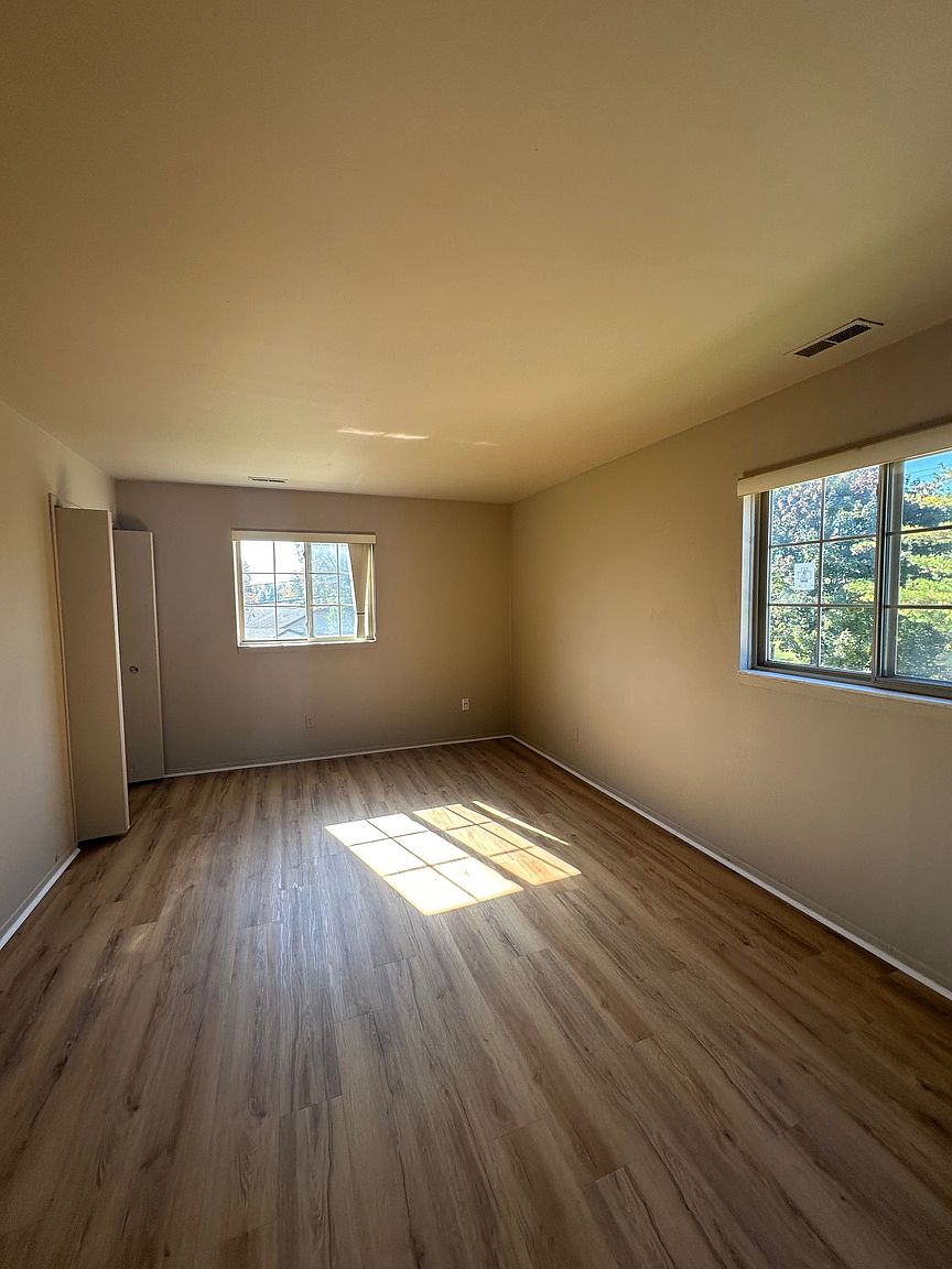 43780 Freeway Dr Apt 103, photo 8