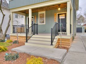 2136 & 2138 Cathedral Ave