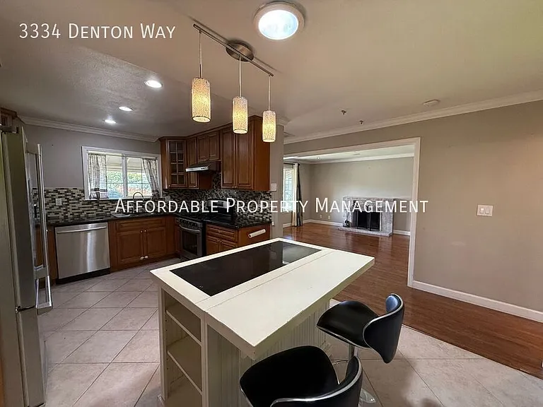 3334 Denton Way — Photo 11