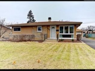 244 E Wrightwood Ave, Addison, IL 60101