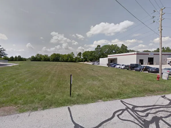 1330 Sadlier Circle South Dr, Indianapolis, IN 46239