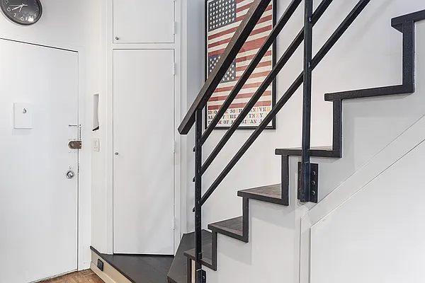 Sold by Compass | media 4