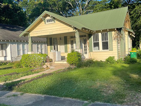 5th image of 2423 Olive St