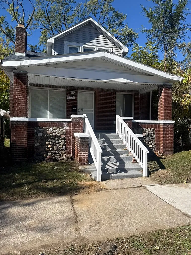 5 bed, 1608 sqft, $1,600 — Photo 1
