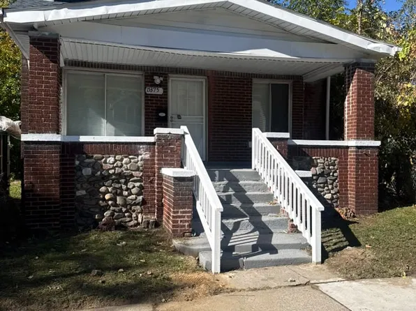 15375 Freeland St, Detroit, MI 48227