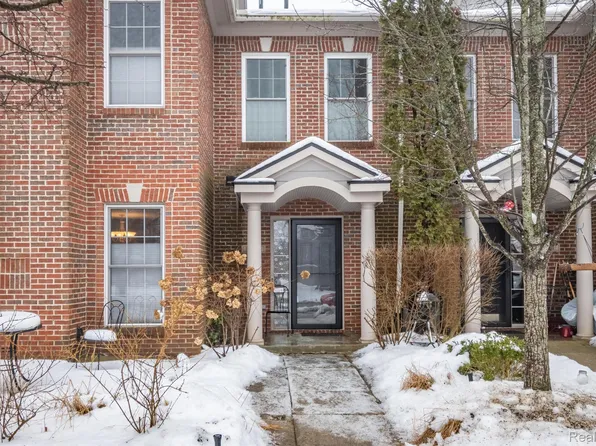 5782 Hampshire Ln, Ypsilanti, MI 48197