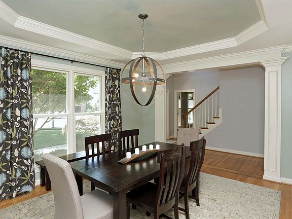 5th image of 3709 Lake Valley Ct