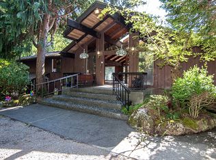 9402 Ray Gray Rd, Granite Falls, WA 98252