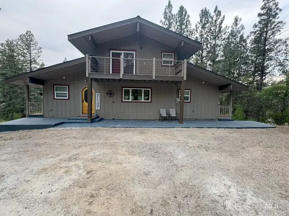 13 Brittany Ln, Garden Valley, ID 83622