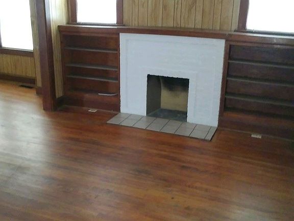 3rd image of 538 Cypress Ave