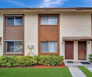 6609 Winfield Blvd APT 105-A, Margate, FL, 33063