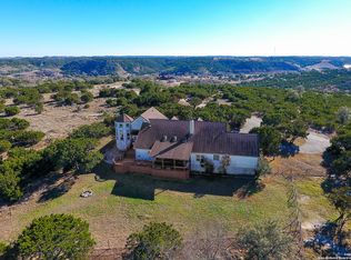 32 Busby Rd, Boerne, TX 78006