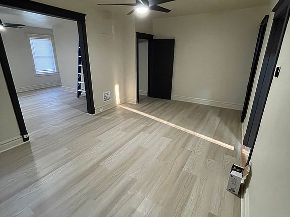 3rd image of 4238 Oregon Ave #1F
