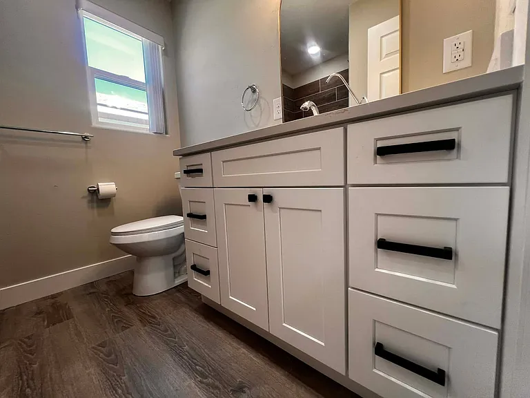 396 Riverfront Dr — Photo 23