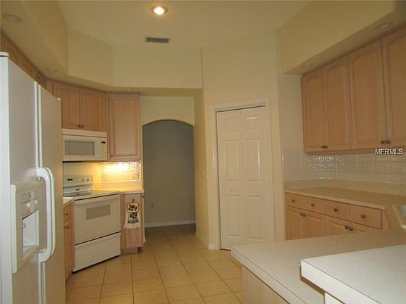 3rd image of 5601 E Longboat Blvd