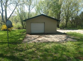 2925 W Arthur Rd, New Era, MI 49446