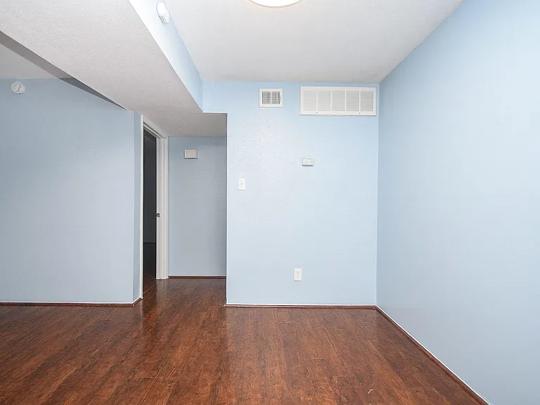 10603 S Wilcrest Dr #41 — Photo 12