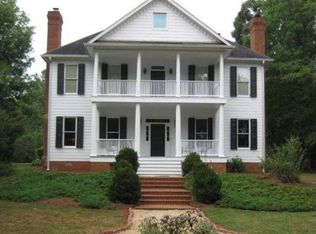 1170 Tangle Dr, Athens, GA 30606