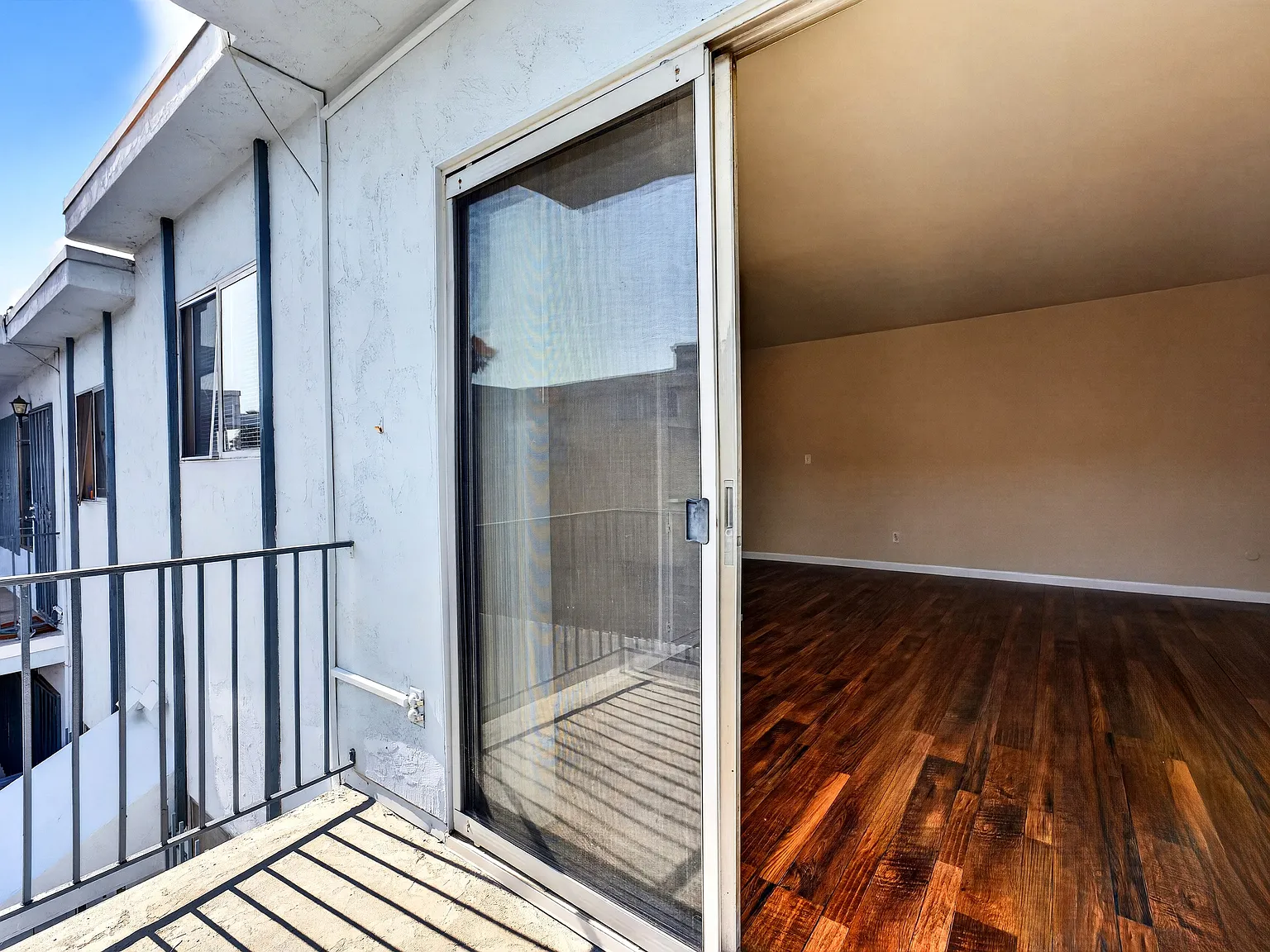 1 bed, 800 sqft, $1,775 — Photo 4