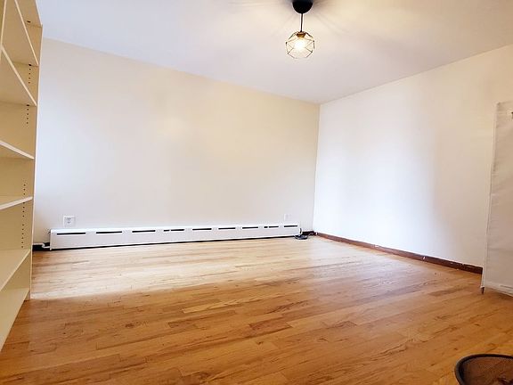 3rd image of 505 Lafayette Ave APT 2